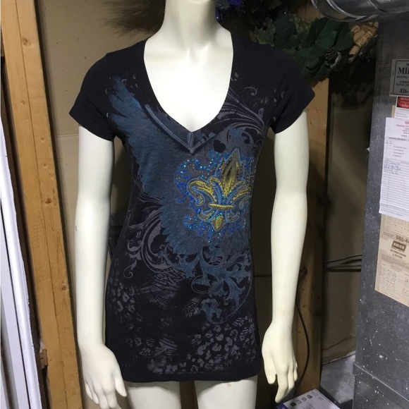 Love It Tee Shirt - Picture 13 of 16